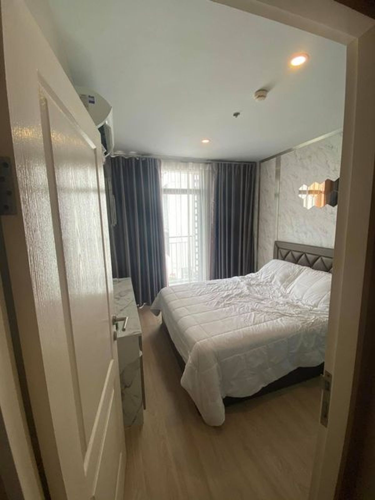 ให้เช่าคอนโดสาทร นราธิวาส : (for rent) Bangkok Horizon Sathorn ใกล้ BTS ช่องนนทรี