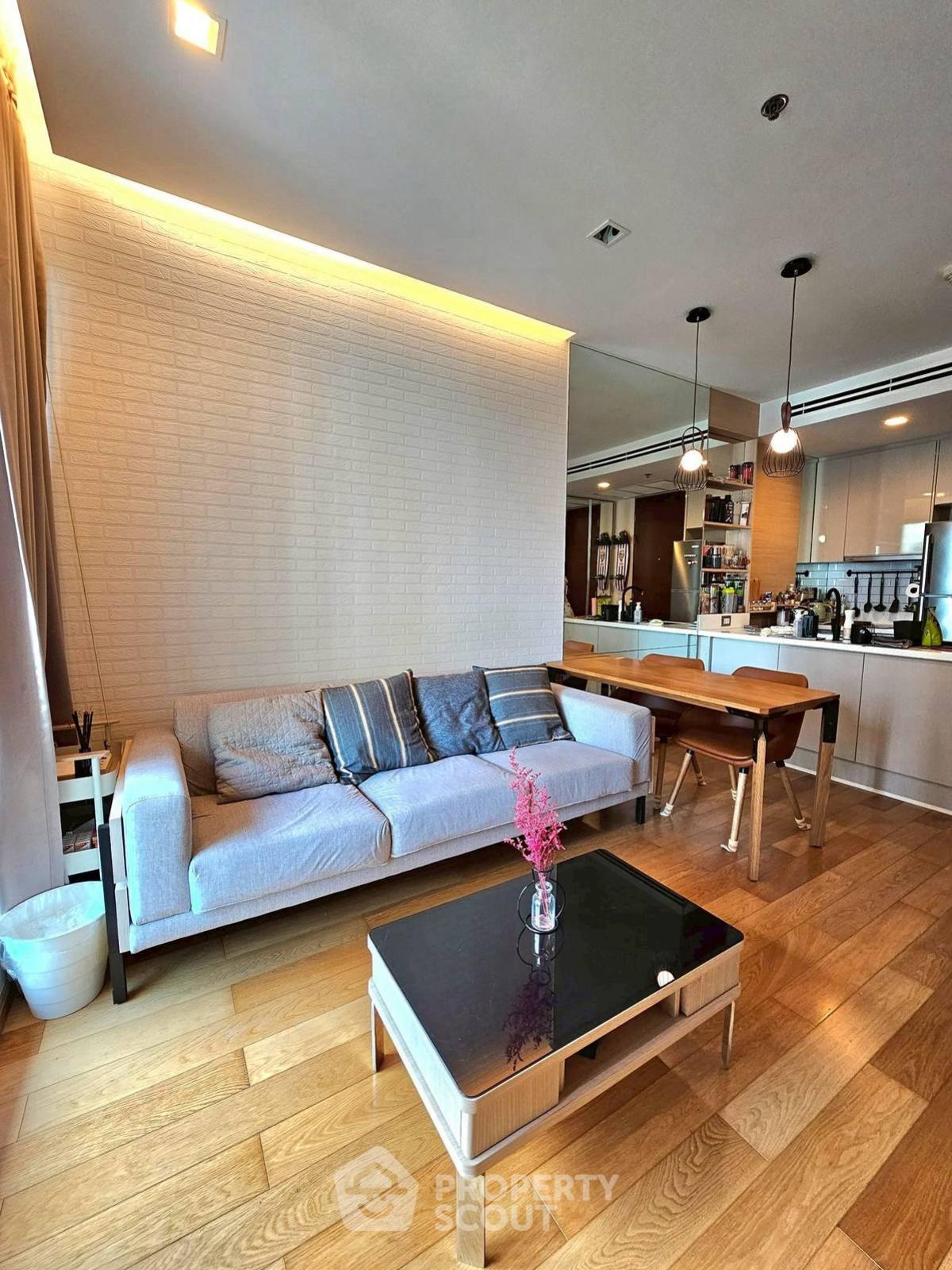 For RentCondoRama9, Petchburi, RCA : 1-BR Condo at The Address Asoke near ARL Makkasan