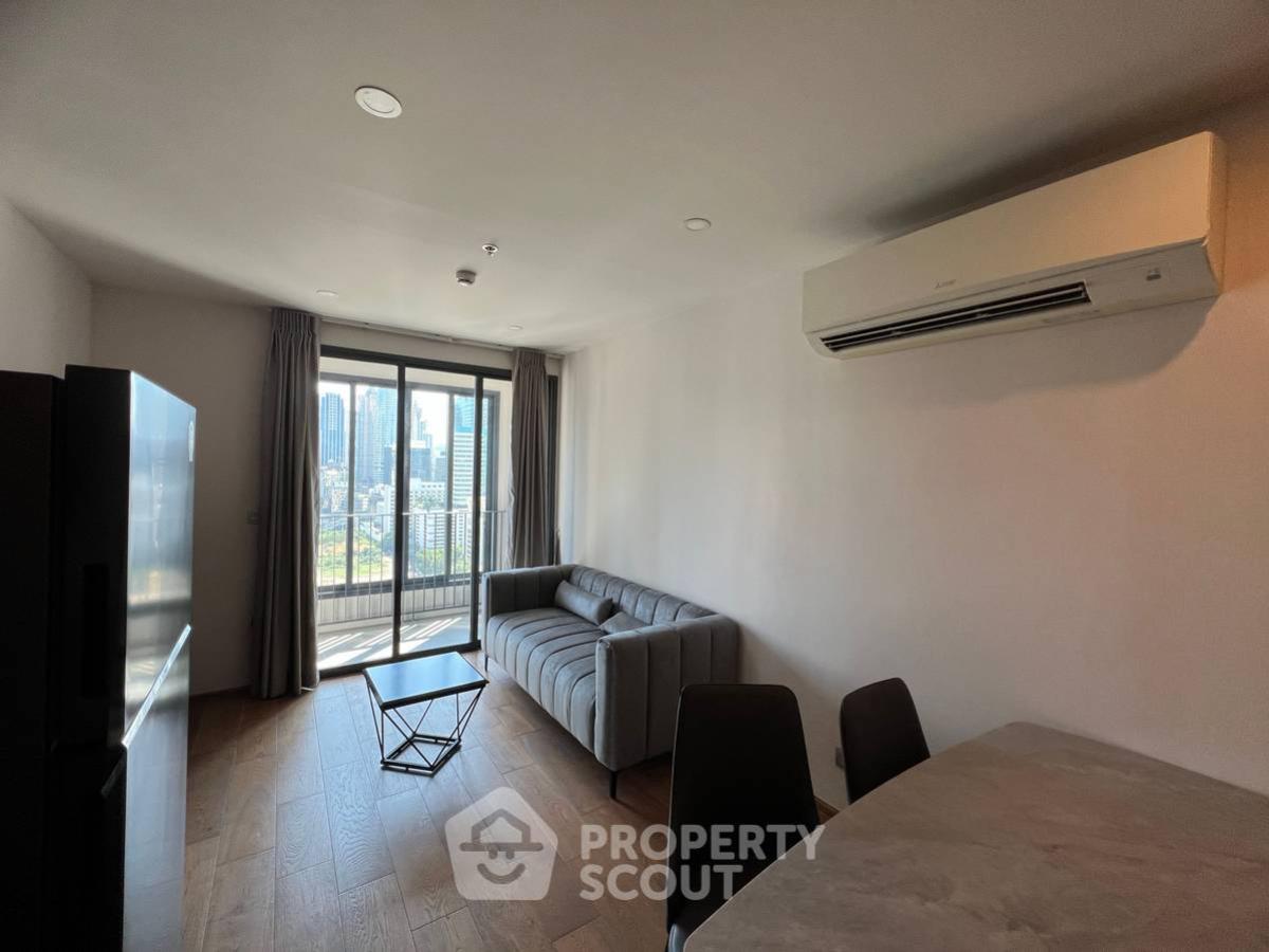 For RentCondoRatchathewi,Phayathai : 2-BR Condo at Q Chid Lom - Phetchaburi near BTS Chit Lom