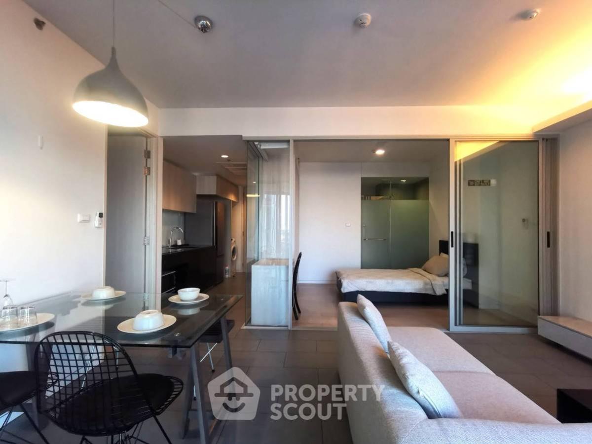For RentCondoAri,Anusaowaree : 2-BR Condo at Siamese Ratchakru near BTS Sanam Pao