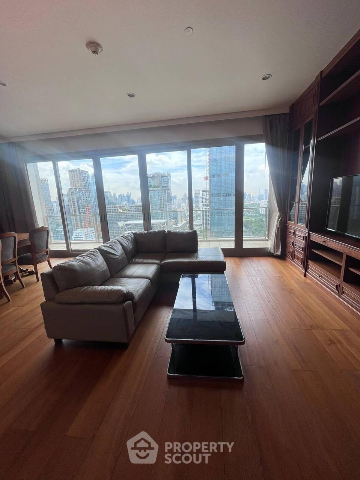 ให้เช่าคอนโดวิทยุ ชิดลม หลังสวน : คอนโด 3-ห้องนอน ที่ 185 ราชดำริ ใกล้ BTS ราชดำริ
