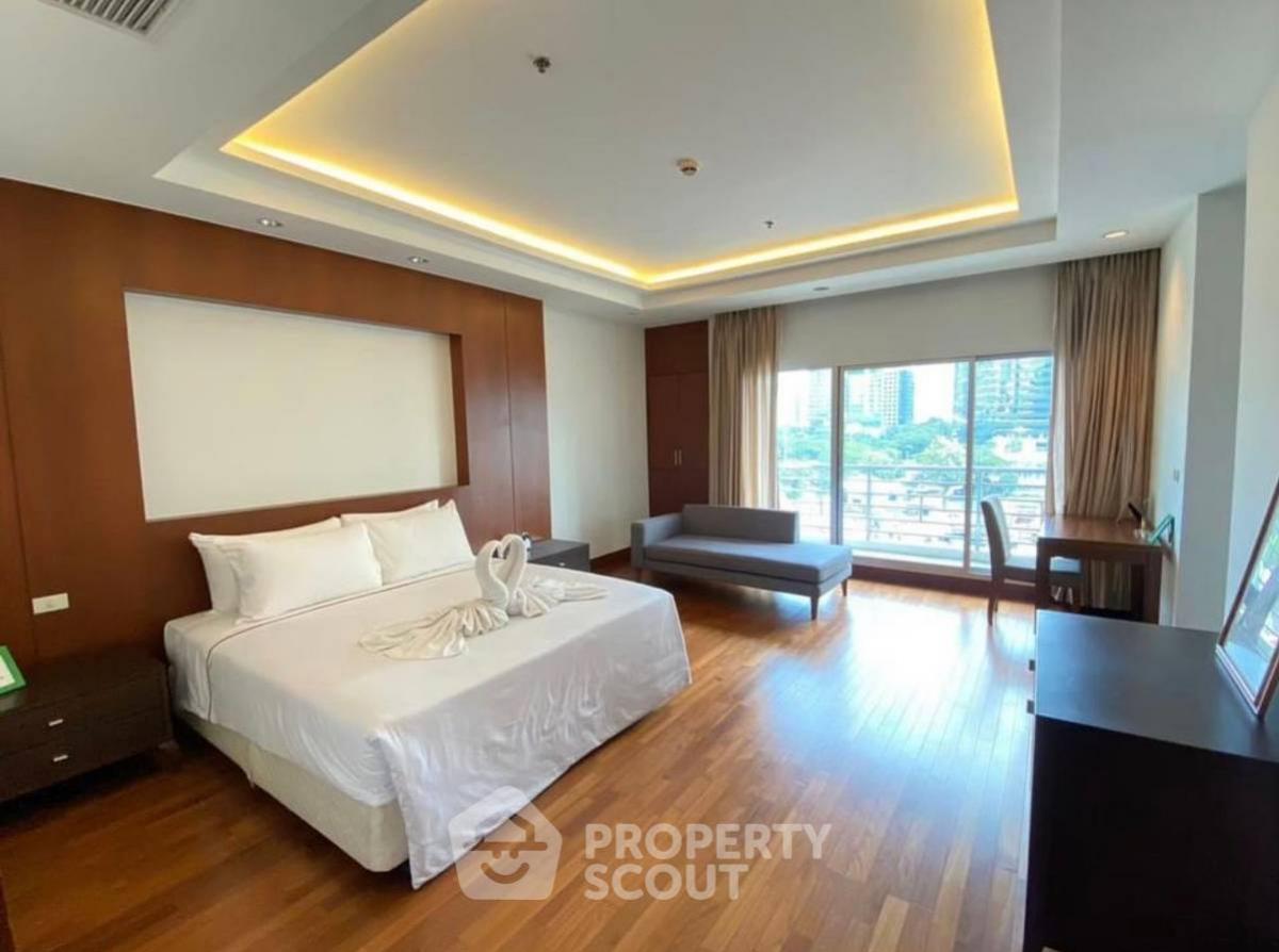 ให้เช่าคอนโดวิทยุ ชิดลม หลังสวน : เซอร์วิสอพาร์ทเมนท์ 3-ห้องนอน ใกล้ BTS เพลินจิต