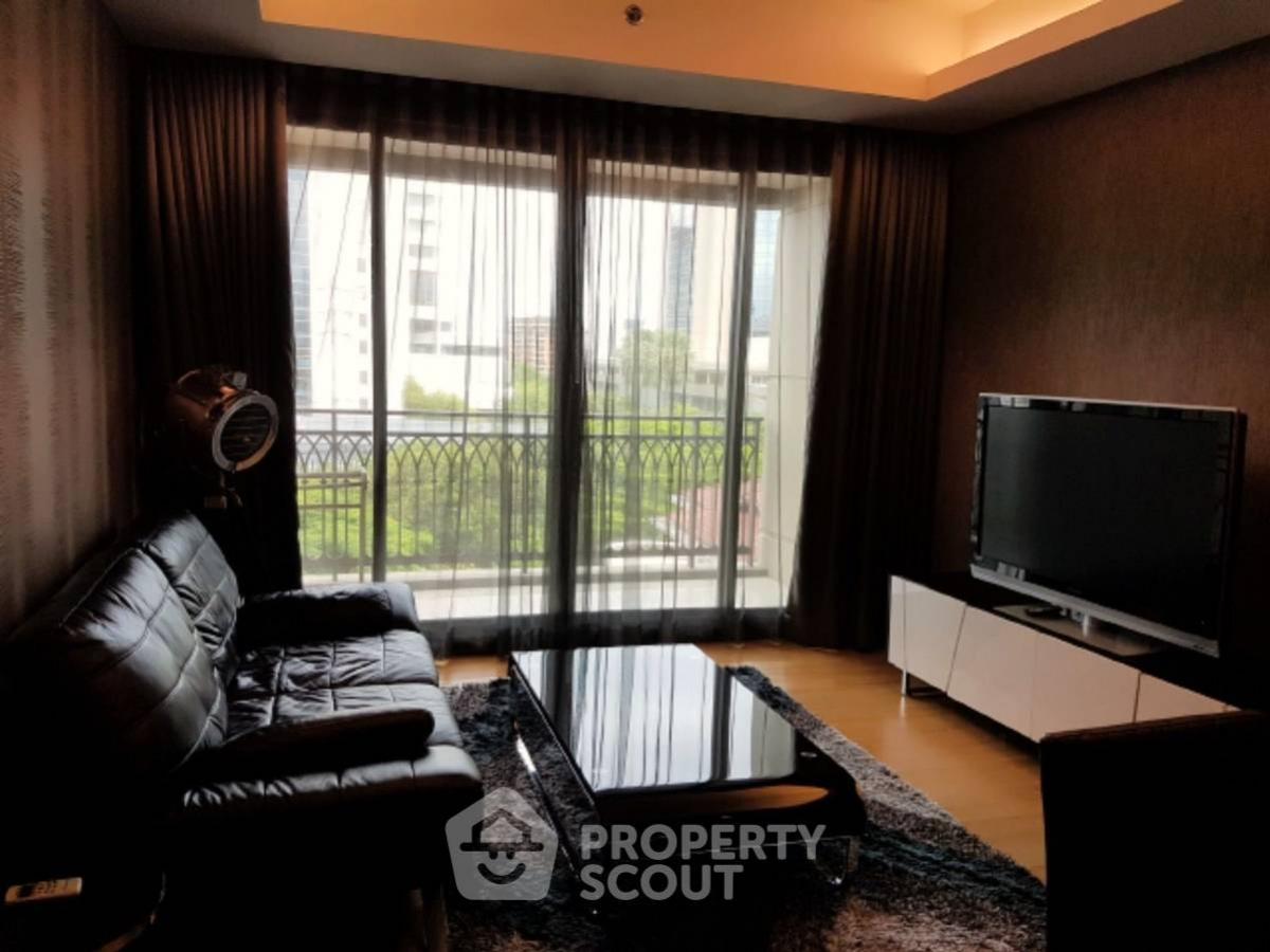For RentCondoWitthayu, Chidlom, Langsuan, Ploenchit : 1-BR Condo at Prive By Sansiri near BTS Phloen Chit