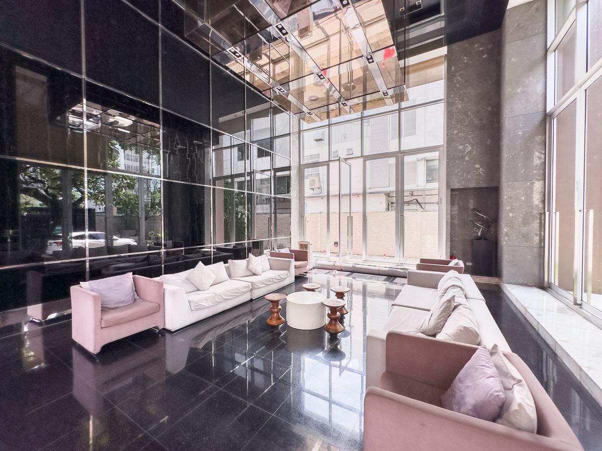 For SaleCondoRatchathewi,Phayathai : The Address Phaya Thai: 102 .46 sq. Middes, Phayathai, 22, 2 bedrooms, 2 bathrooms, 2 parking spaces in the project!