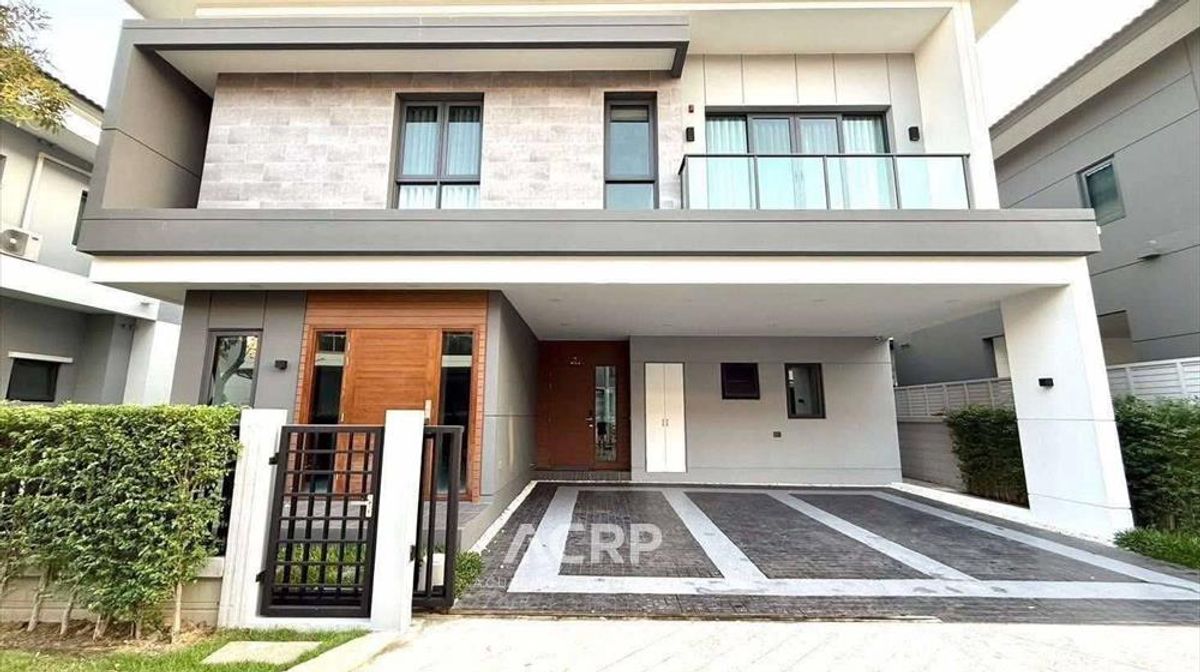 For RentHouseBangna, Bearing, Lasalle : Single house for rent at The City Bangna, near Mega Bangna. Fully furnished.