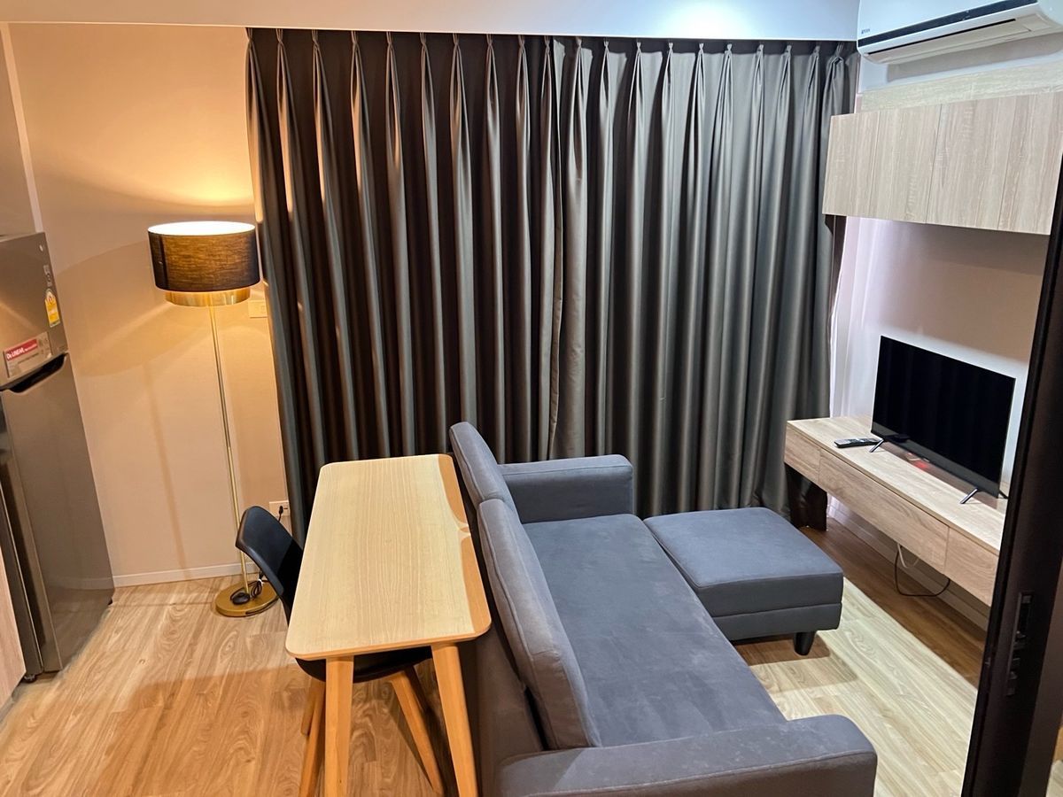 For RentCondoSathorn, Narathiwat : For rent 📍 Blossom Condo @ Sathorn - Charoenrat 📍 Fully furnished and equipped, near BTS Surasak