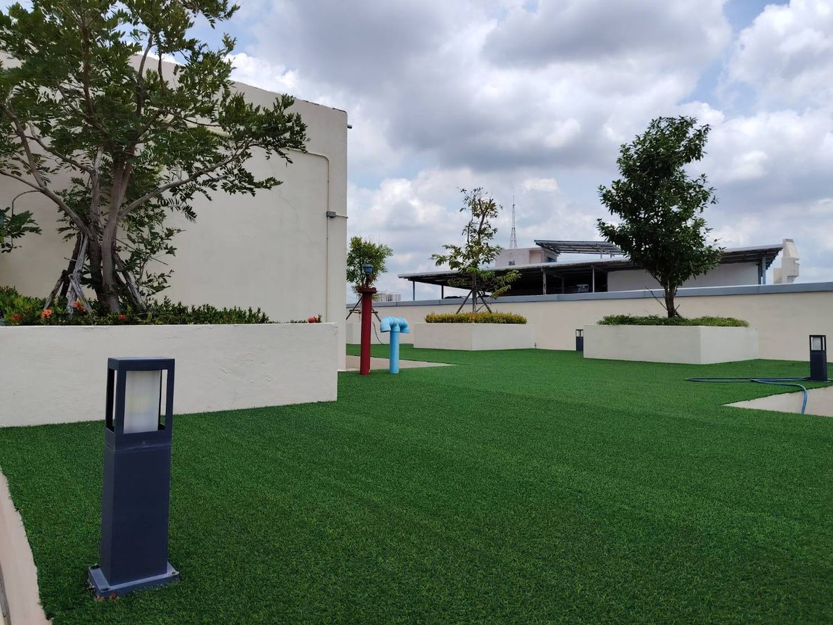 CondoSamut Prakan,Samrong : Selling/renting a condo with Alive Sukhumvit76 near BTS Bearing and Expressway Golden location, the best price