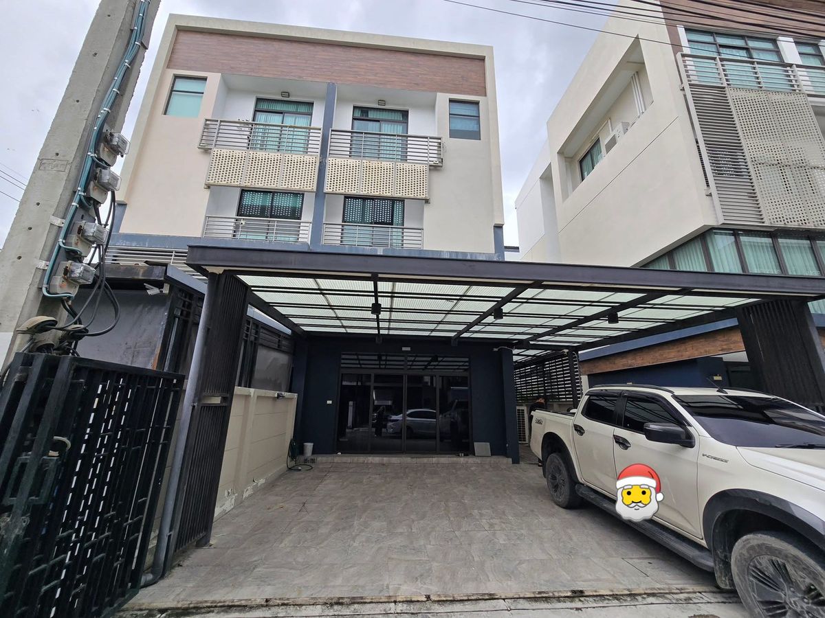 For RentHome OfficeChokchai 4, Ladprao 71, Ladprao 48, : 📣 Rent Home Office 3.5, District EKKAMAI-RAMINTRA Golden location along the express area Ekkamai-Ramintra Decorate the whole back Perfect for both living + office