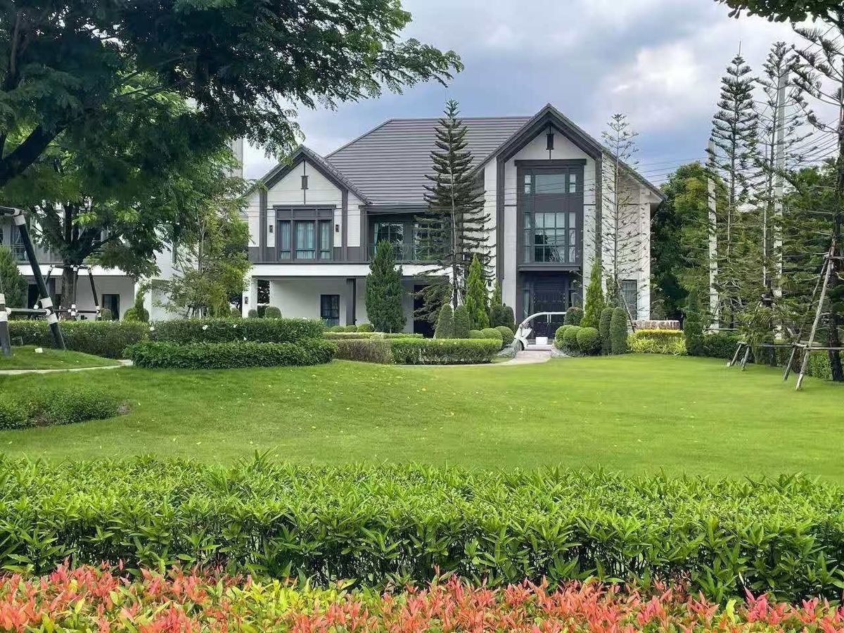 For RentHouseBangna, Bearing, Lasalle : ✨Luxury House for Rent the City Bangna 2✨