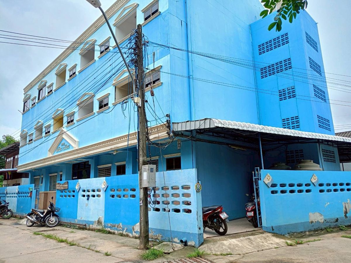 For SaleUbon Ratchathani : Selling a dormitory, good location Near Chayangkun Road, near Ratchavej Hospital, near Big C, Ubon Ratchathani Province