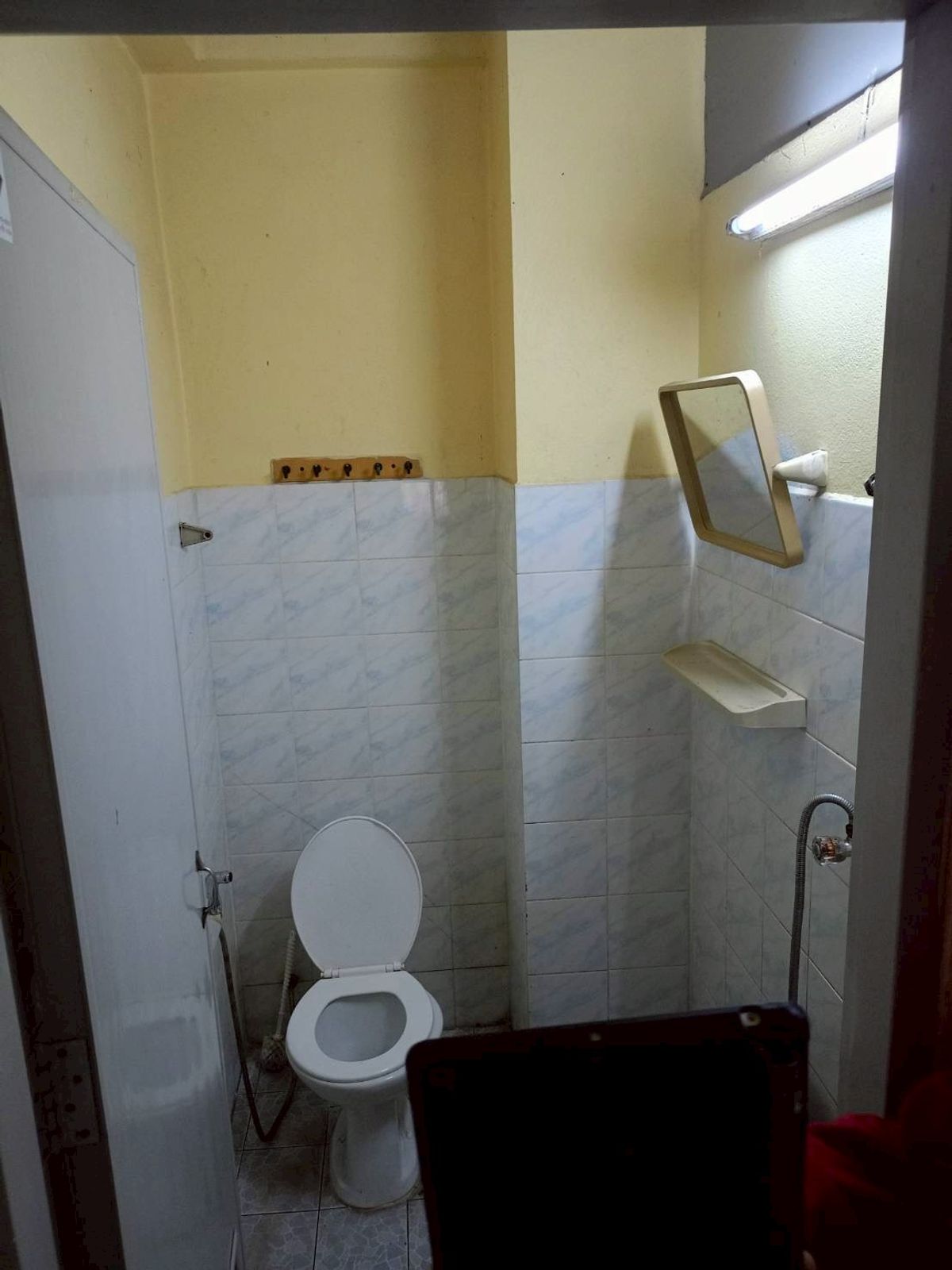 For SaleUbon Ratchathani : Selling a dormitory, good location Near Chayangkun Road, near Ratchavej Hospital, near Big C, Ubon Ratchathani Province