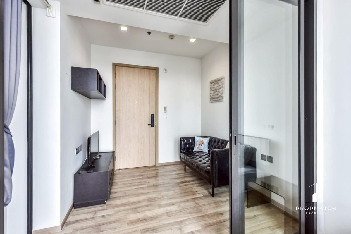 For RentCondoSapankwai,Jatujak : ✨flash deal ✨The LINE JATUJAK - MOCHIT (1Bed 1Bath 26.5SQM.) Completely decorated !! Only 17,000 baht per month Tel.0981315848 @PropMatch