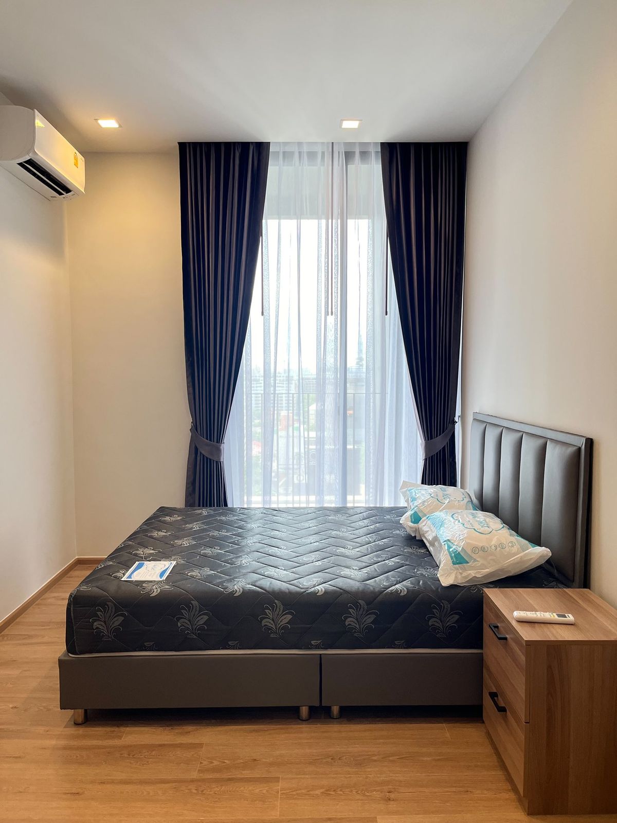 For RentCondoAri,Anusaowaree : Condo for rent, Noble Around Ari, 1 bedroom, 35 sqm., 12Xth floor. Best Rate.