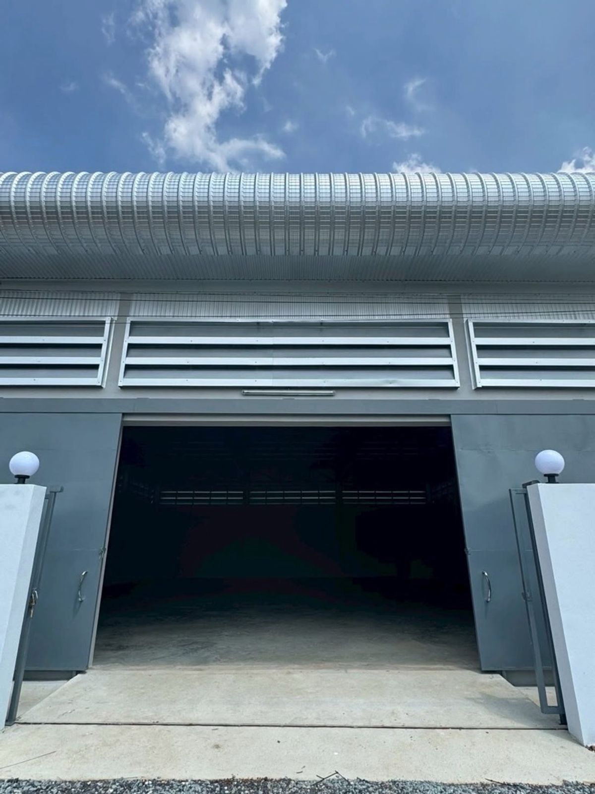 For RentWarehouseMin Buri, Romklao : Rent a warehouse/Nong Chok Factory available for use