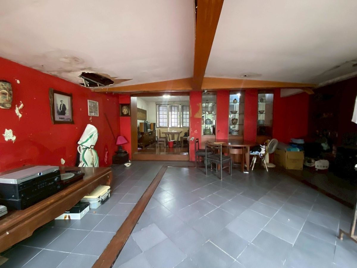 ขายที่ดินนนทบุรี บางใหญ่ บางบัวทอง : ขายบ้านพร้อมที่ดิน ในซอยติวานนท์18 เนื้อที่ 219 ตารางวา ทำเลดี เหมาะแก่การพักอาศัย