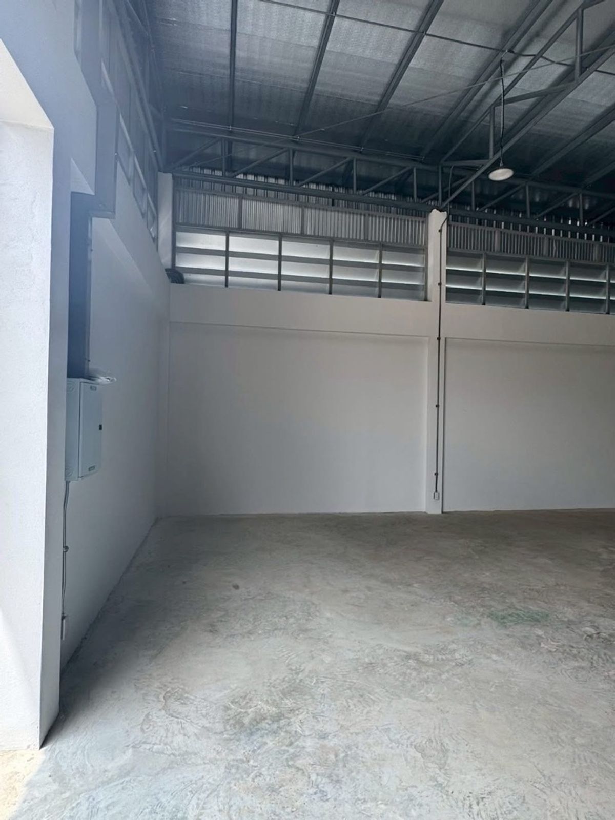 For RentWarehouseMin Buri, Romklao : Rent a warehouse/Nong Chok Factory available for use