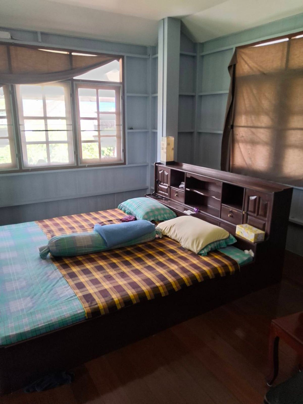 ขายบ้านพระราม 5 ราชพฤกษ์ บางกรวย : ขายบ้านพร้อมที่ดิน ขนาดพื้นที่บนเนื้อที่ 75 ตรว. ติดถนนในซอยเดินทางสะดวก