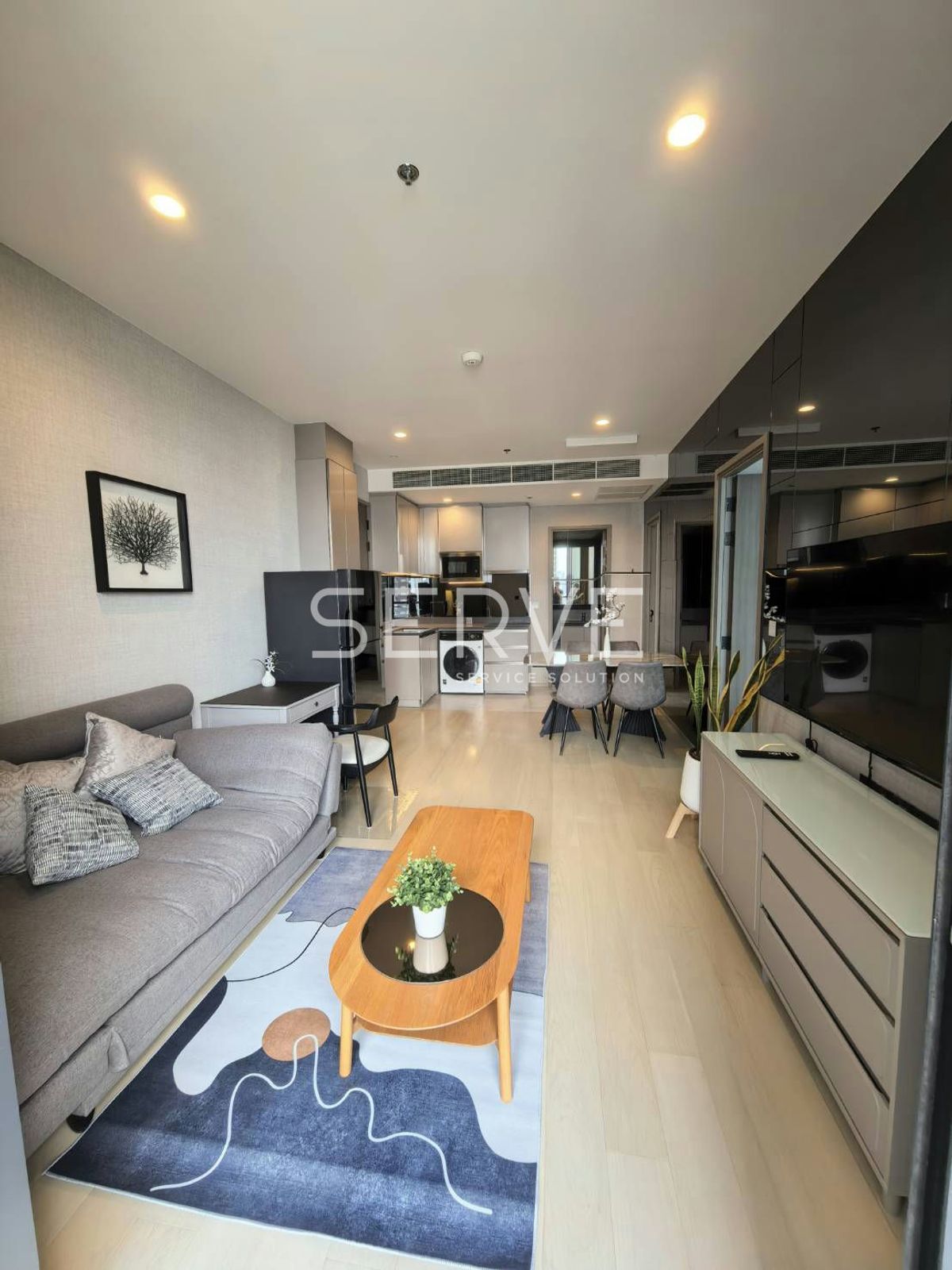 For RentCondoRatchathewi,Phayathai : 2 Beds Nice Room Good Location Super Luxury Condo Close to BTS Victory Monument 400 m. & King Power @ The EXTRO Phayathai Rangnam