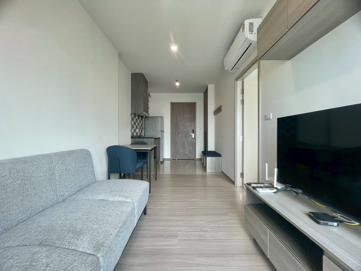 ให้เช่าคอนโดพระราม 9 เพชรบุรีตัดใหม่ RCA : 🌿 ✨ The Base Phetchaburi Thonglor  ✨🌿 1 Bed 1 Bath, Rental 17,000 Baht 
