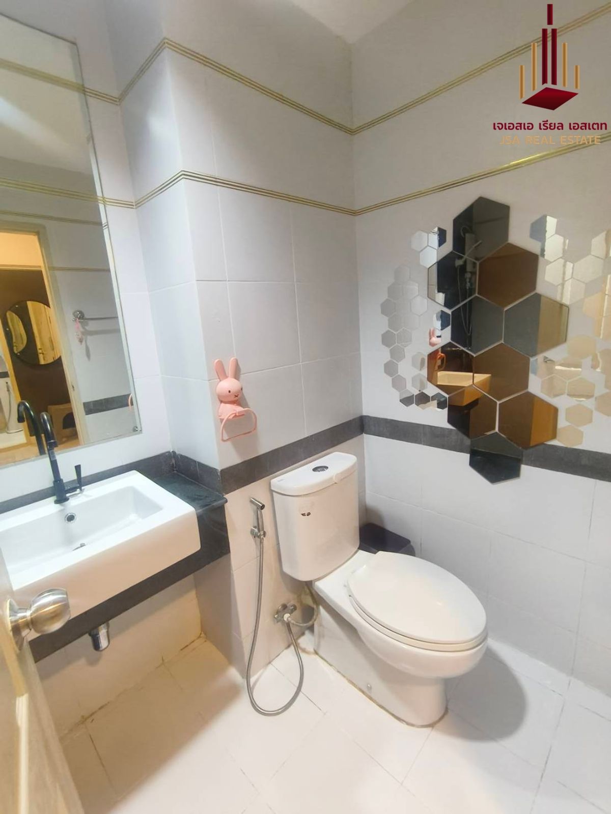 ขายคอนโดอ่อนนุช อุดมสุข : ✨ For Sale: A Space Sukhumvit 77 Condo ✨  💰 Only 1,535,000 THB