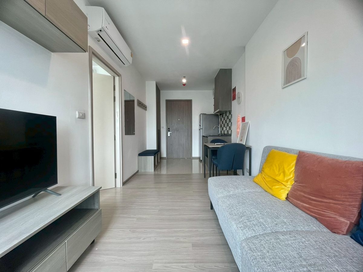 ให้เช่าคอนโดพระราม 9 เพชรบุรีตัดใหม่ RCA : 🌿 ✨ The Base Phetchaburi Thonglor  ✨🌿 1 Bed 1 Bath, Rental 17,000 Baht 