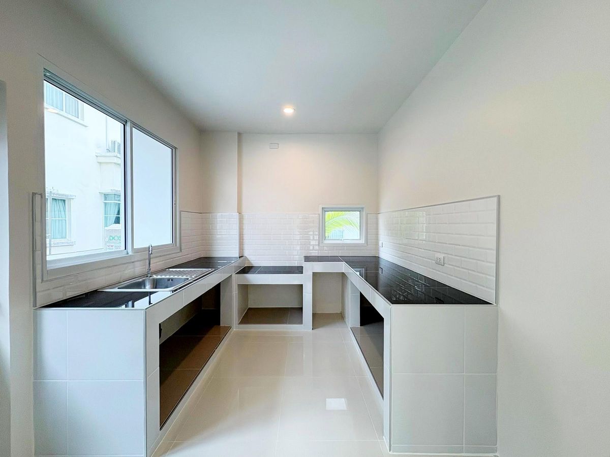 ขายบ้านพระราม 5 ราชพฤกษ์ บางกรวย : ขาย บ้านเดี่ยว รีโนเวทใหม่ทั้งหลัง มัณฑนา ปิ่นเกล้า–พระราม 5 56 ตรว. ใกล้ The Walk ราชพฤกษ์