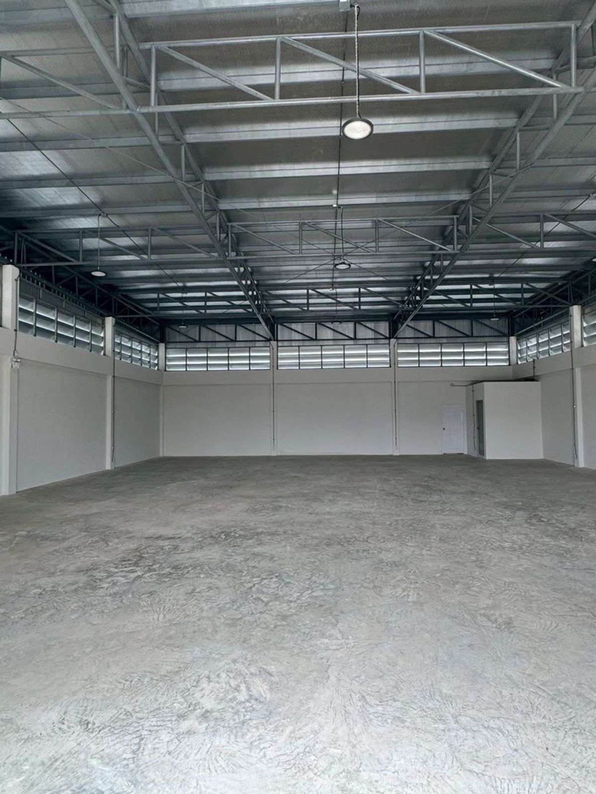 For RentWarehouseMin Buri, Romklao : Rent a warehouse/Nong Chok Factory available for use