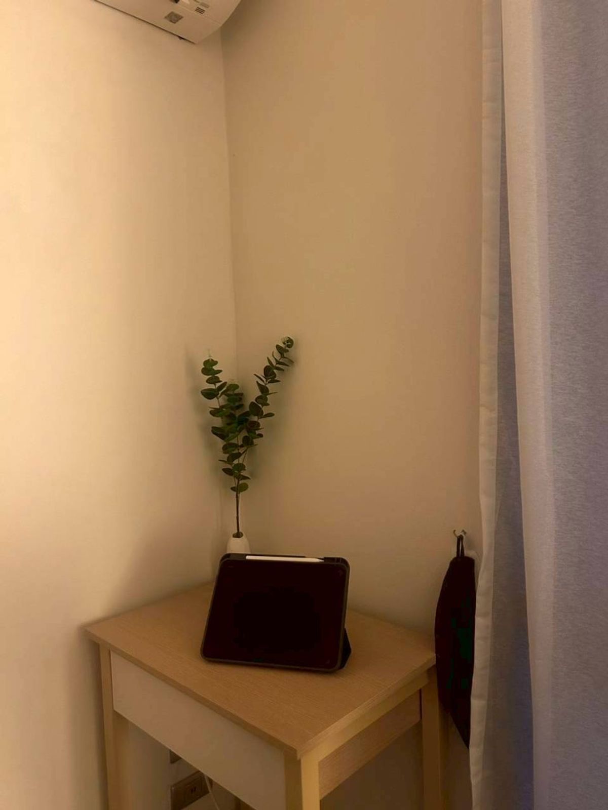 CondoSamut Prakan,Samrong : Selling/renting a condo with Alive Sukhumvit76 near BTS Bearing and Expressway Golden location, the best price