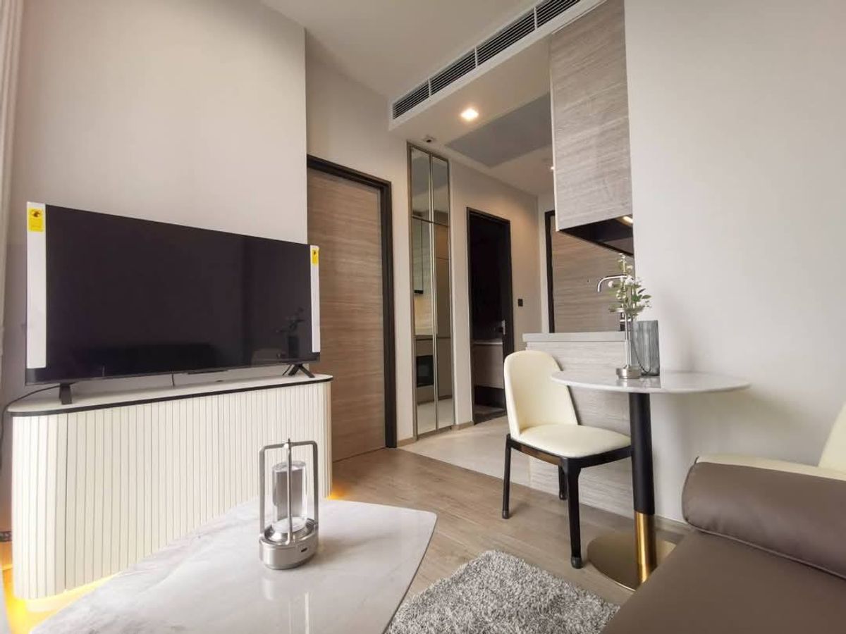 For RentCondoLadprao, Central Ladprao : Ready to move 1 bed 1 bath condo for rent The Crest Park Residences