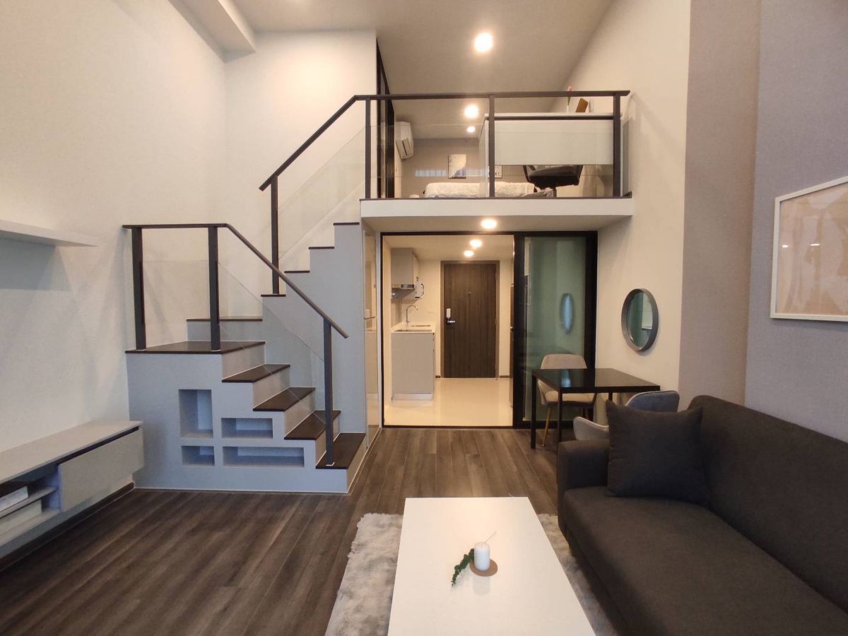 For RentCondoRama9, Petchburi, RCA : For Rent: Knightsbridge Space Rama 9 Duplex 1 Bedroom, 1 Bathroom, 1 Living Room - Size 39 SQ.M. - 21st Floor - 𝐅𝐮𝐥𝐥𝐲 𝐅𝐮𝐫𝐧𝐢𝐬𝐡𝐞𝐝 with Electrical Appliances