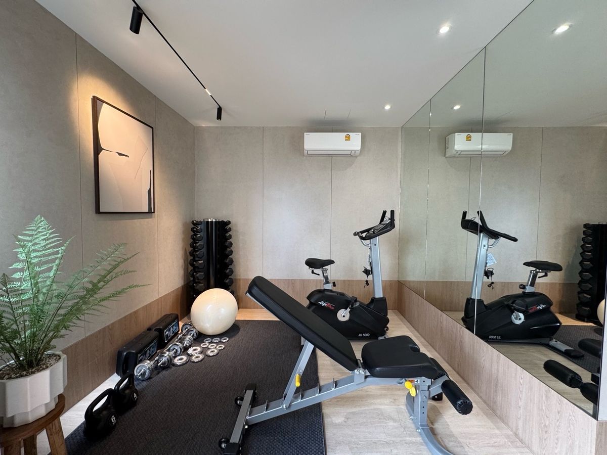 For SaleTownhomePattanakan, Srinakarin : ✨ Nue Verse Krungthep Kreetha — Luxury homes in a prime location in the new CBD, Rama 9, near the motorway and the Beverly Hills of Thailand.