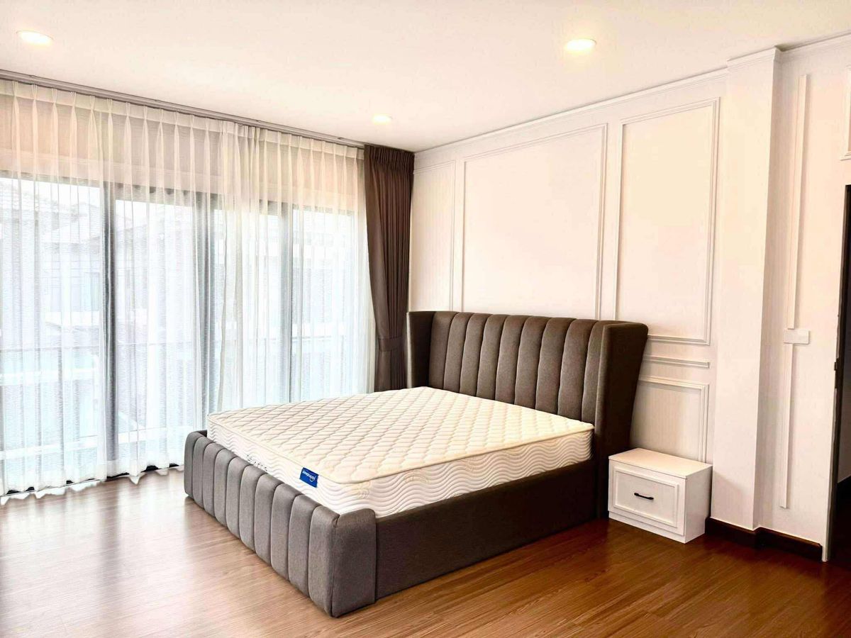 For RentHouseBangna, Bearing, Lasalle : RH091225 For Rent/Sale: 2-story, 4-bedroom detached house, The City Bangna, next to Mega Bangna