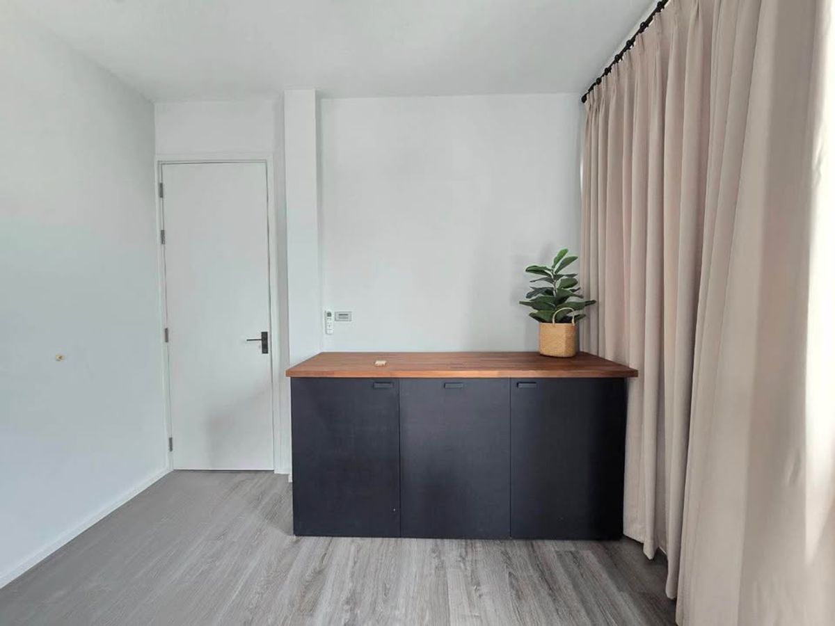 For RentPattanakan, Srinakarin : RH091125 Luxury Duplex Home for Rent, 3-Story, 4 Bedrooms, THE SONNE Srinakarin-Bangna