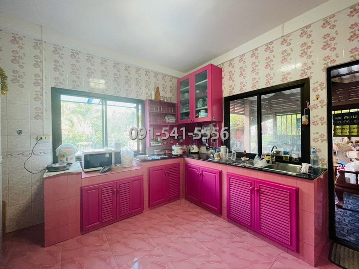 ขายที่ดินราษฎร์บูรณะ สุขสวัสดิ์ : ขายที่ดิน 3 แปลง ประชาอุทิศ 90 ขายพร้อมบ้าน เนื้อที่รวม 1-2-72 ไร่ มีสวนหน้าบ้าน ปลูกต้นไม้ตกแต่งสวยงาม