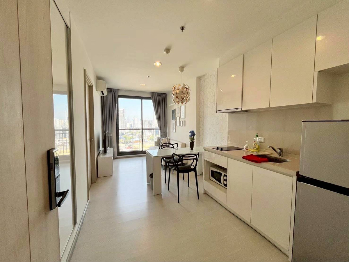 For RentCondoSukhumvit, Asoke, Thonglor : ✨ GT15827 | Condo Rhythm Sukhumvit 42, convenient travel, near BTS, there is a shuttle, beautiful room, fully furnished, ready to move in!!