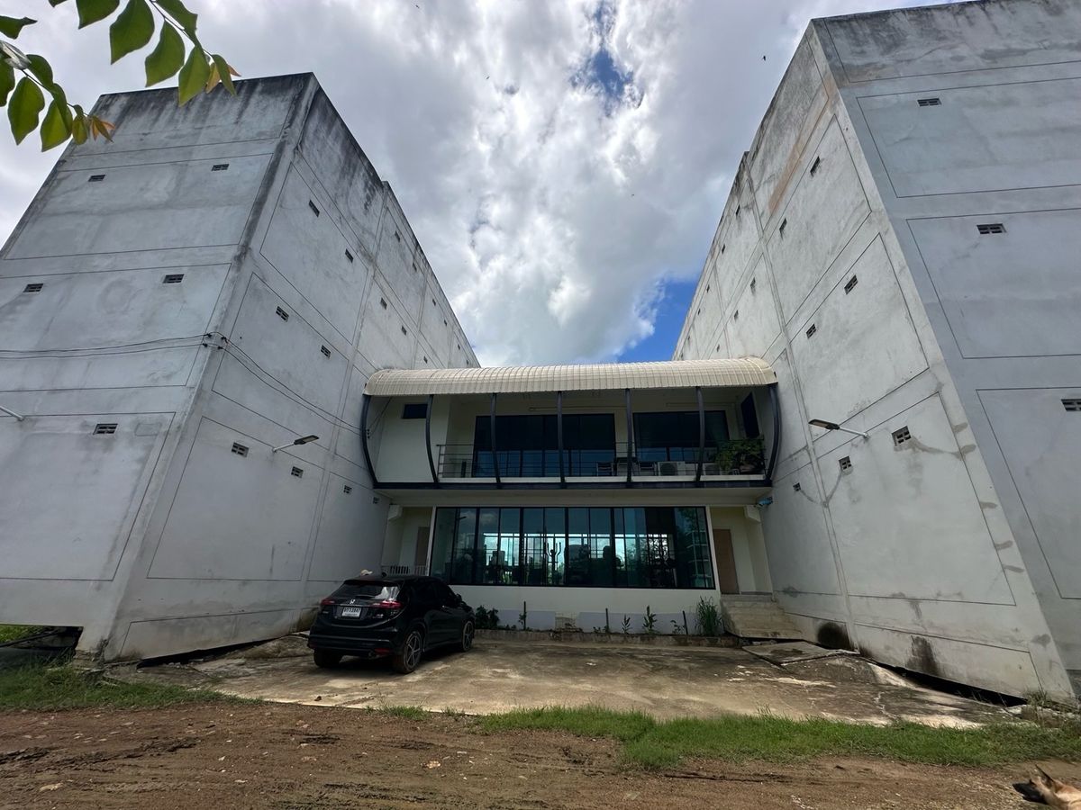 ขายโรงงานชะอำ เพชรบุรี : กิจการบ้านรังนกนางแอ่น แหล่งเลี้ยงนกบ้านบางตะบูน  บ้านแหลม  จังหวัดเพชรบุรี  พร้อมเก็บผลผลิตได้เต็มที่ ราคารับซื้อดีมากๆ หรือแปรรูปเอง  ตอบโจทย์นักลงทุนระยะยาว🕊️