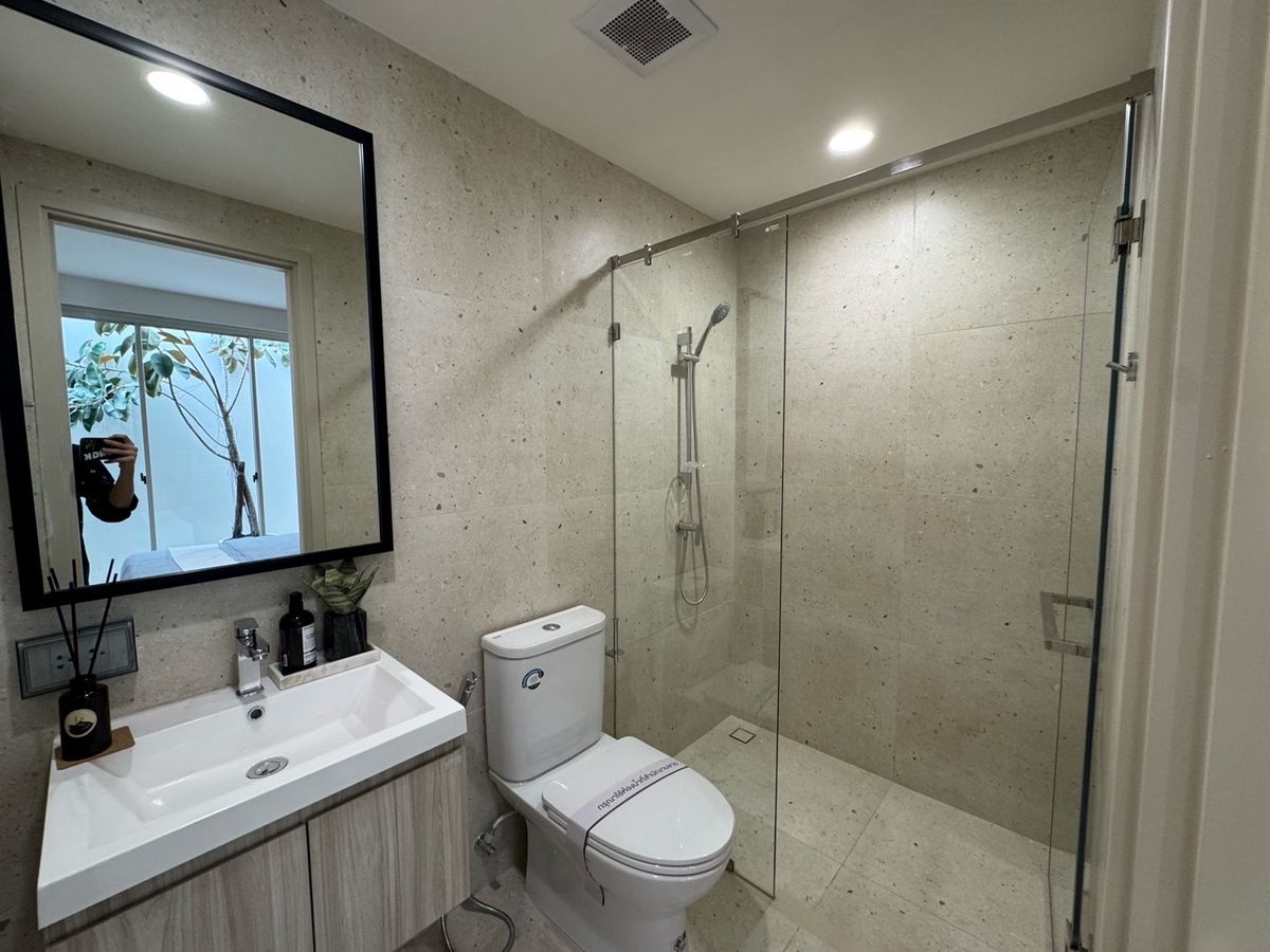 For SaleTownhomePattanakan, Srinakarin : ✨ Nue Verse Krungthep Kreetha — Luxury homes in a prime location in the new CBD, Rama 9, near the motorway and the Beverly Hills of Thailand.