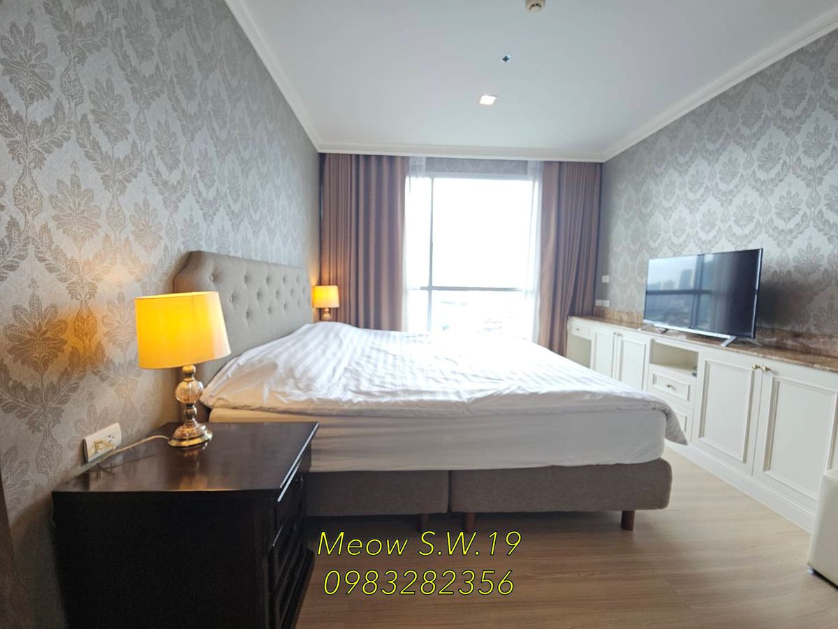 ขายคอนโดสาทร นราธิวาส : Experience Luxury Living a premium living space in the heart of Sathorn. Fully Furnished and Ready to rent our or Move in :::  โอกาสทองเป็นเจ้าของคอนโดหรู 2 ห้องนอน ใจกลางสาทร ที่ Rhythm Sathorn