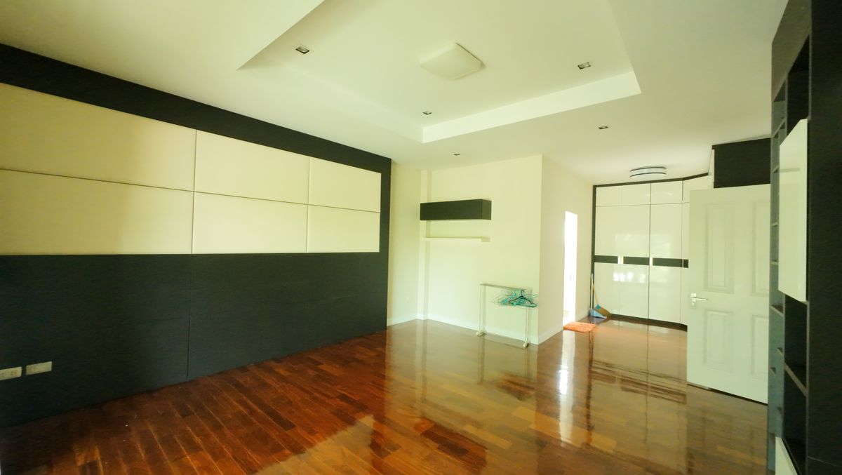 ขายบ้านพระราม 2 บางขุนเทียน : เดอะแกรนด์ พระราม2 โซนซีน “พื้นที่ใหญ่ เพื่อรอยยิ้มและเสียงหัวเราะของครอบครัว”