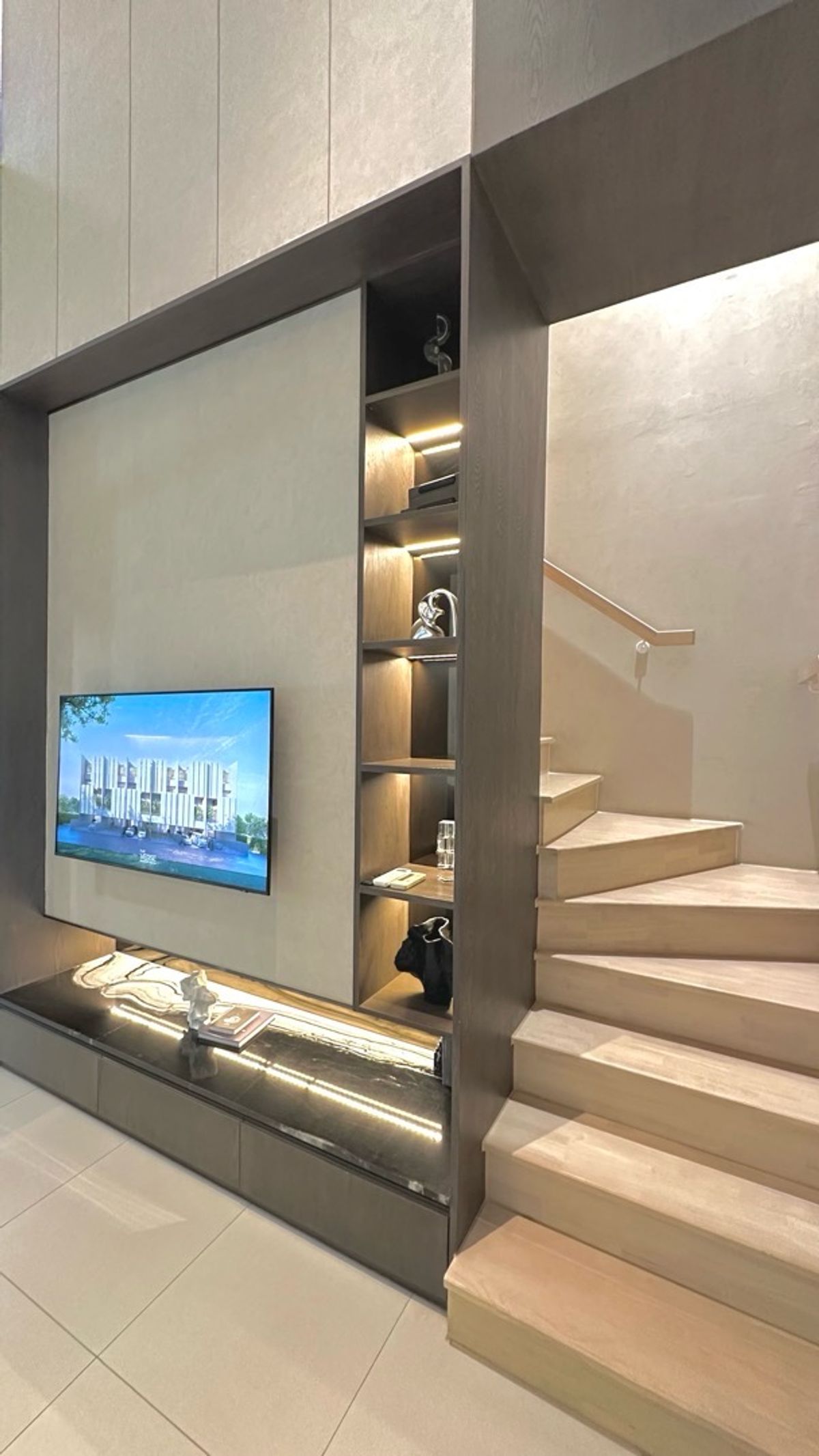 For SaleTownhomePattanakan, Srinakarin : Special plots are ready to be the owner.