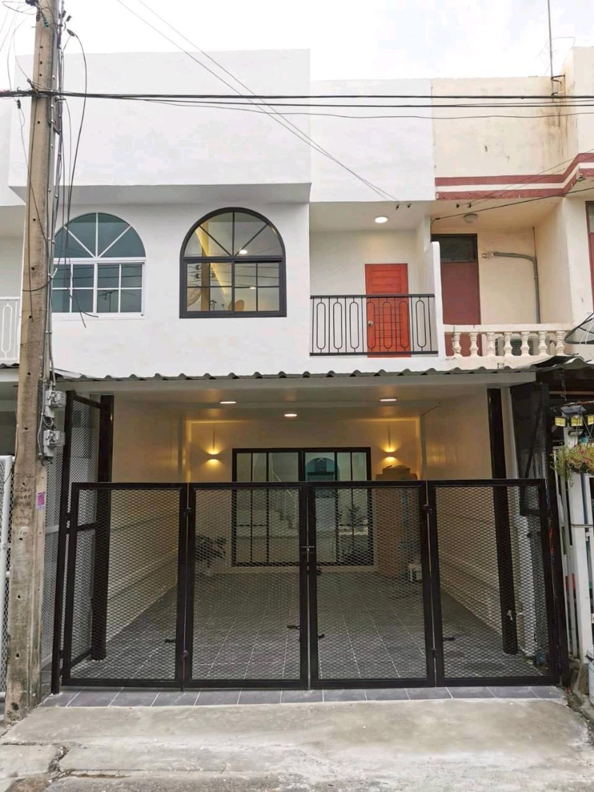 For SaleTownhomeVipawadee, Don Mueang, Lak Si : Near BTS Saphan Mai Renovated ready