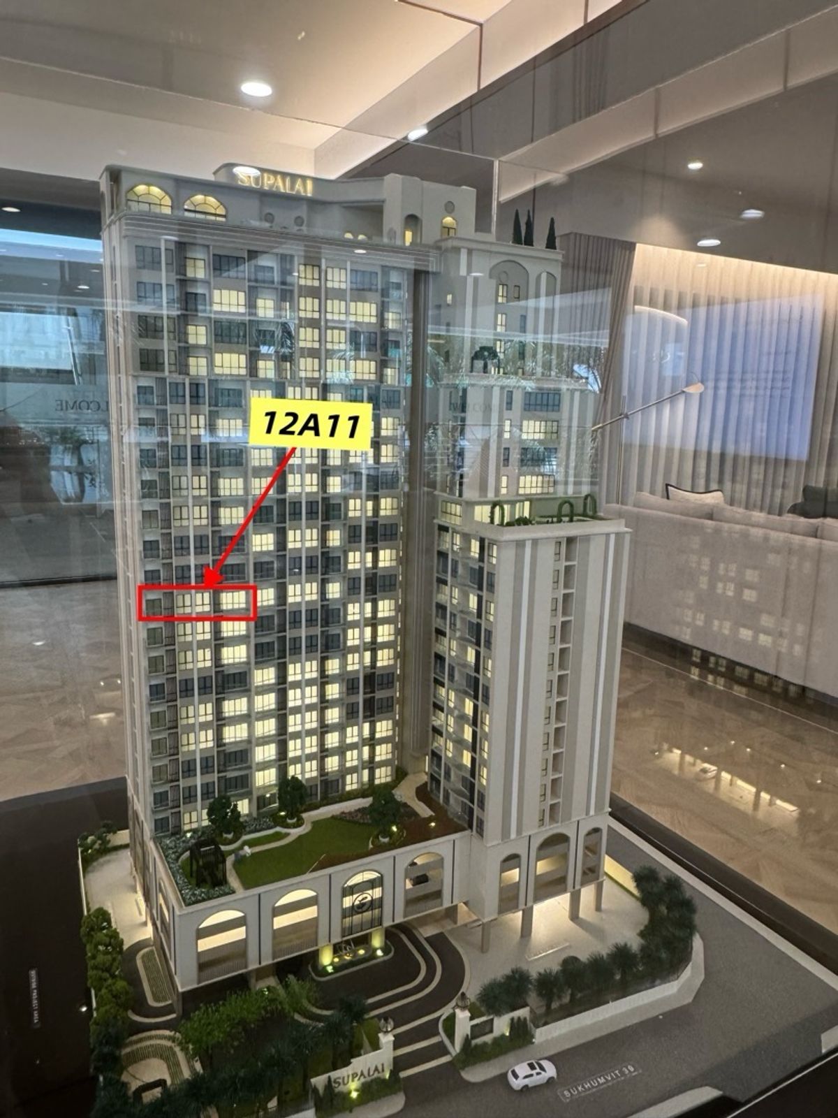 ขายดาวน์คอนโดสุขุมวิท อโศก ทองหล่อ : Supalai Elite 39 
3bedroom 2 bathroom 2balcony