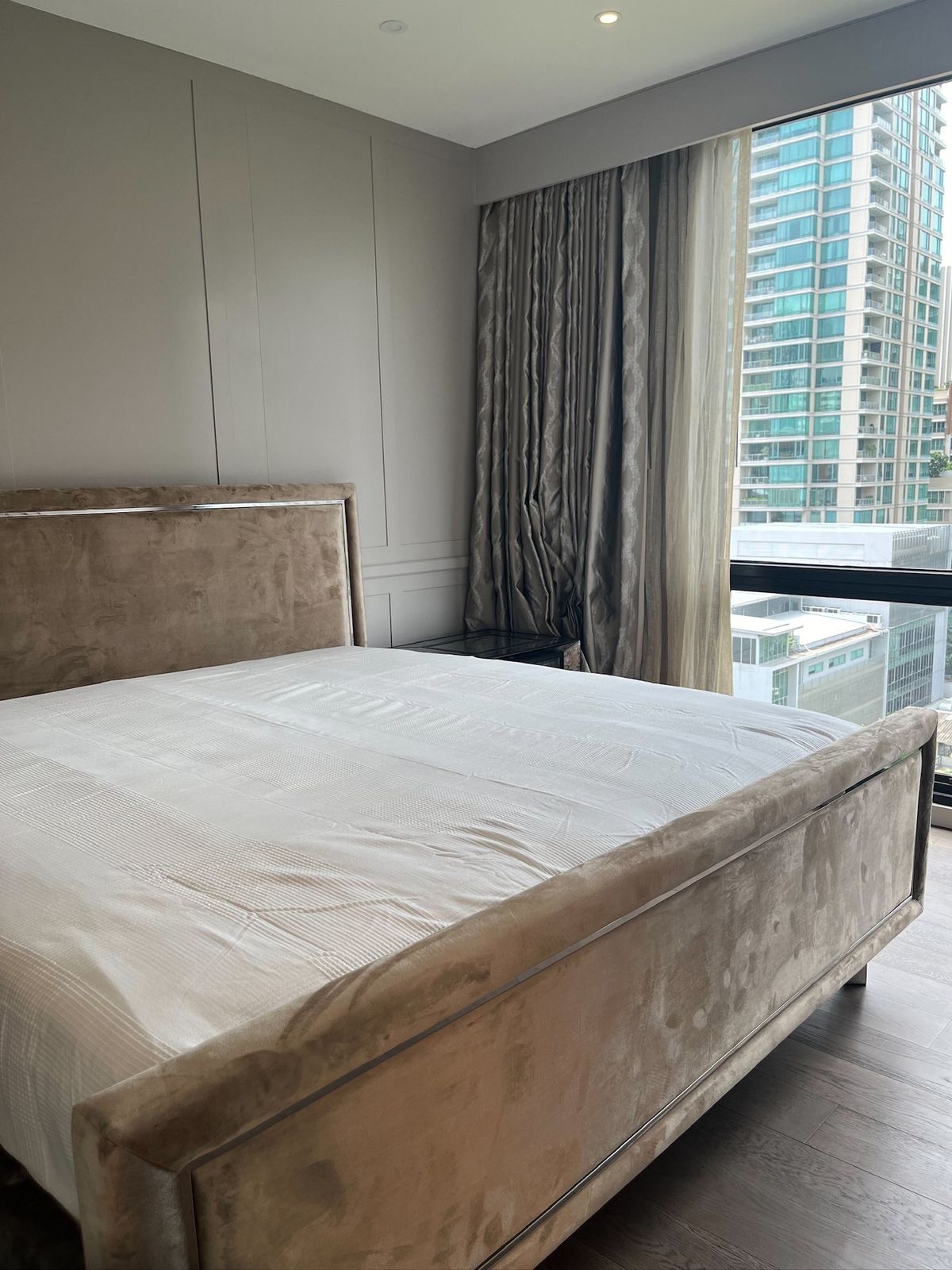 For RentCondoWitthayu, Chidlom, Langsuan, Ploenchit : 🔥 Luxury Condo 2bedrooms for Rent – Somkid Gardens 💎 Fully Furnished 💥 Ready to Move In!