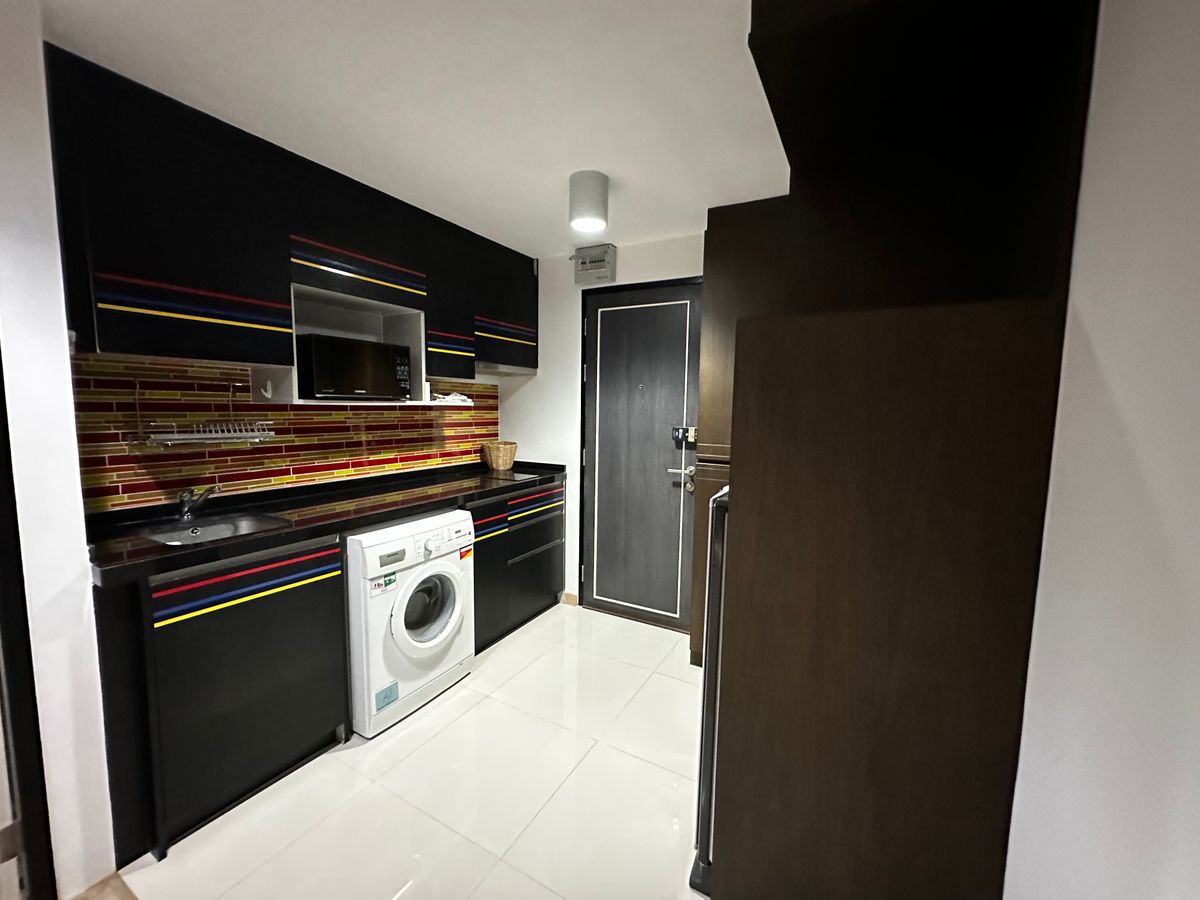 ขายคอนโดรัชดา ห้วยขวาง : Chateau in town Ratchada 20-2 / 1 Bedroom (FOR SALE),ชาโตว์ อินทาวน์ รัชดา 20-2 / 1 ห้องนอน (ขาย) CHER086