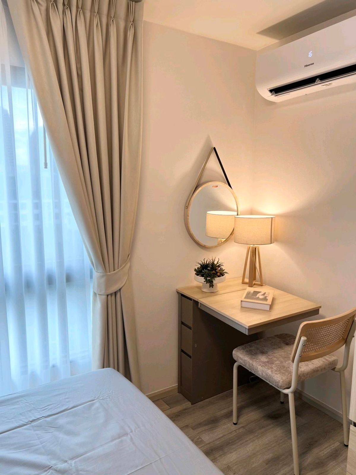 For SaleCondoBangna, Bearing, Lasalle : Urgent sale 📍 The Excel Bearing 📍 Fully furnished and equipped with appliances, near BTS Bearing