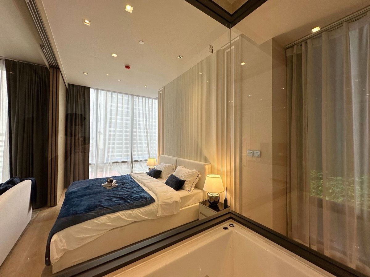 For SaleCondoSilom, Saladaeng, Bangrak : ✨ Hot Deal! Ashton Silom ✨ 
! From 12 million baht to only 9.5 million baht 🔥