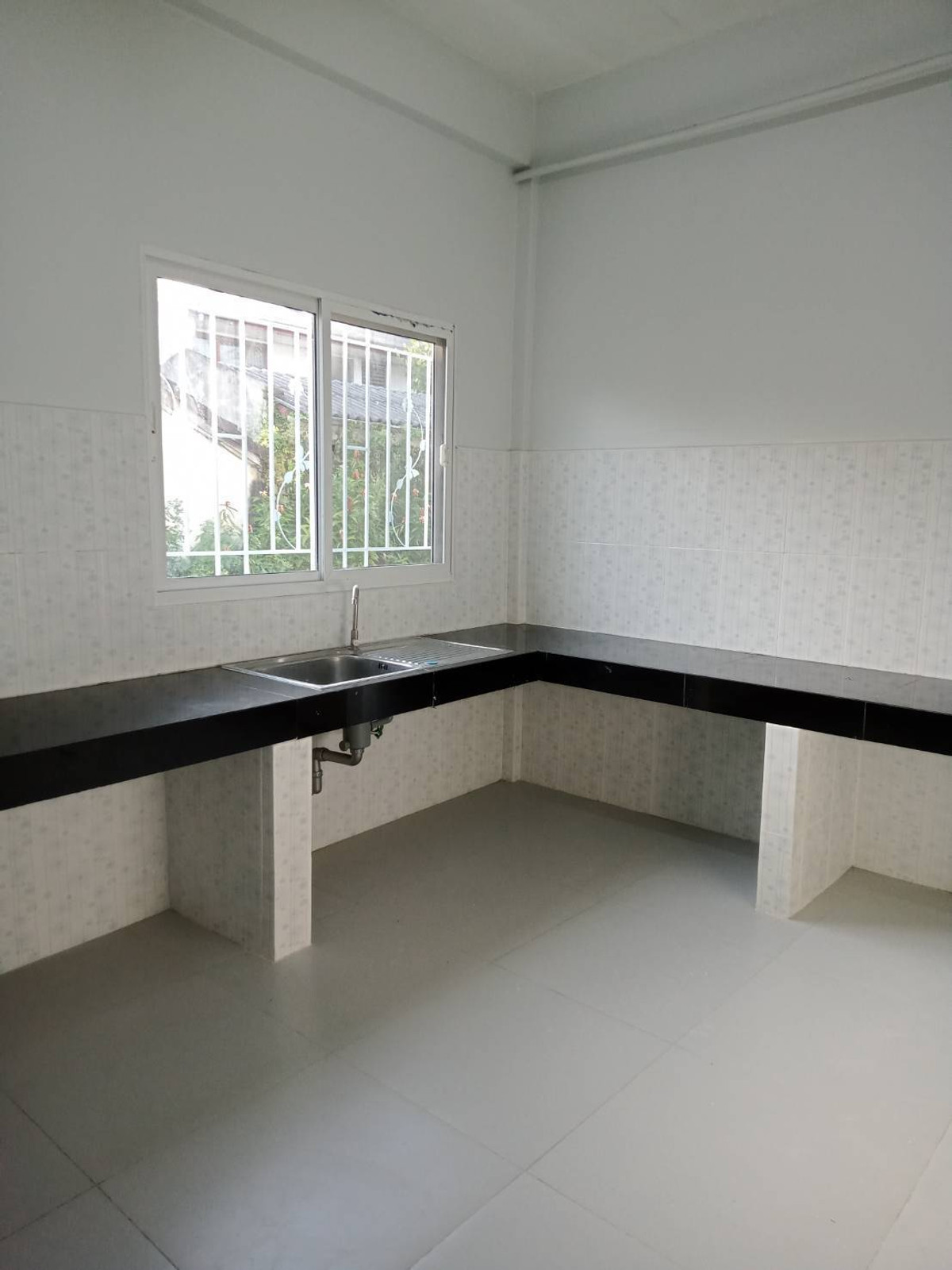 ขายทาวน์โฮมมีนบุรี-ร่มเกล้า : บ้านทาวน์เฮ้าส์ 2 ชั้น รีโนเวทใหม่สไตล์มินิมอล ทำเลรามคำแหง 106 ใกล้ MRTสัมมากร