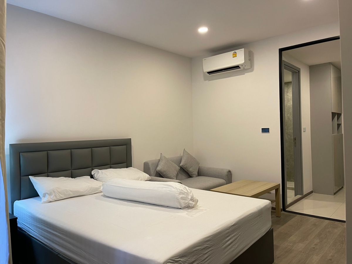 ให้เช่าคอนโดรัชดา ห้วยขวาง : 🔥 For Rent Studio  🔥SoHo BKK Ratchada