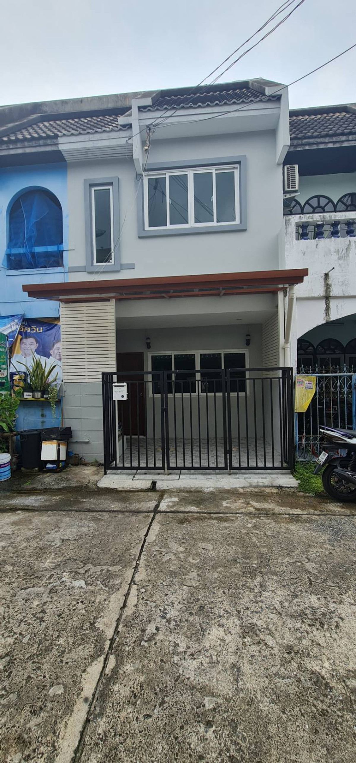 ขายทาวน์โฮมมีนบุรี-ร่มเกล้า : บ้านทาวน์เฮ้าส์ 2 ชั้น รีโนเวทใหม่สไตล์มินิมอล ทำเลรามคำแหง 106 ใกล้ MRTสัมมากร