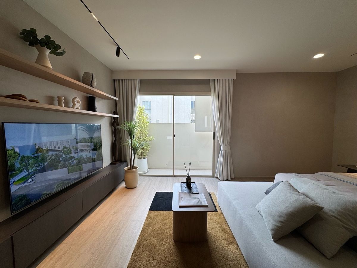 For SaleTownhomePattanakan, Srinakarin : ✨ Nue Verse Krungthep Kreetha — Luxury homes in a prime location in the new CBD, Rama 9, near the motorway and the Beverly Hills of Thailand.